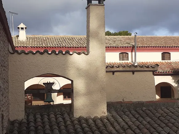 BODEGAS LOS PINOS SL - Fontanars dels Alforins
