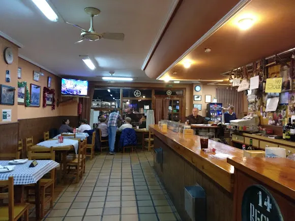 Avelino Bodega Restaurante - Oviedo