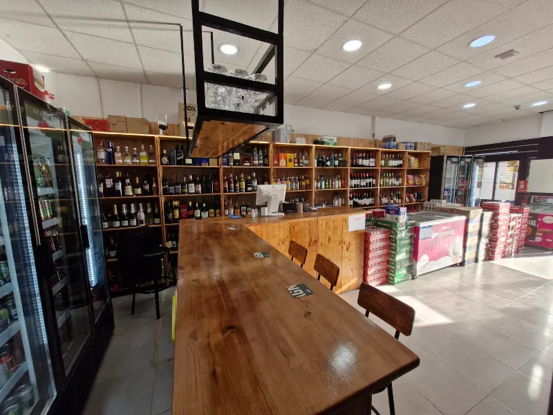 BODEGA B&D LUNA - L'Hospitalet de Llobregat