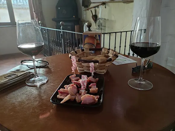 Salón Del Vino - Gumiel de Mercado