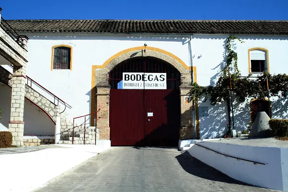 Bodegas Rodriguez Chiachio - Productos "El Guiso" - Cabra