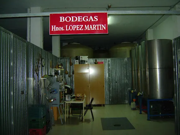 Bodega Hnos. López Martín - Archez