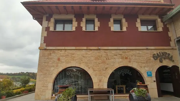 Bodega Gaintza Txakolina (Shop and Tours) - Getaria