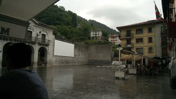 Mahats Vinoteca-Ardotegia