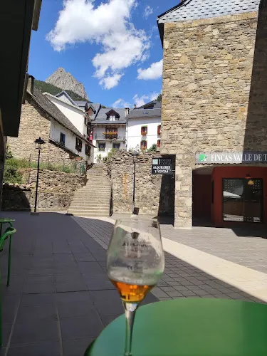 Vermutería El Mentidero - Sallent de Gallego