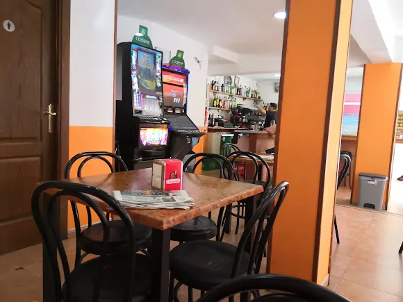 Bodega El Bombo