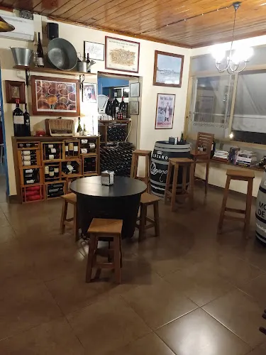 Vinoteca "Las Tablas"