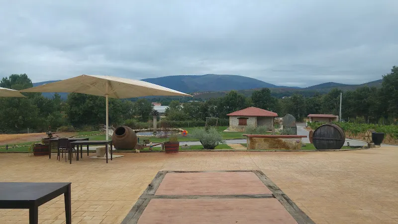 Bodegas Franco Basalo - Estela do Val - Castrelo do Val