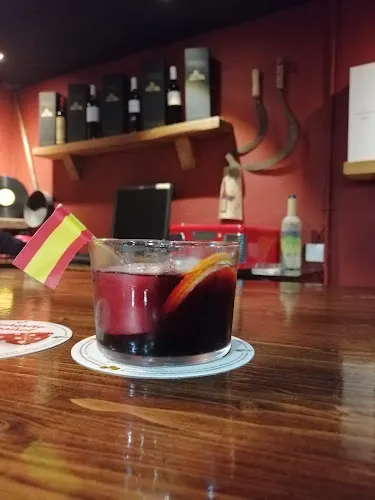 Bodegas y Viñedos La Cepa Alta - Olivares de Duero