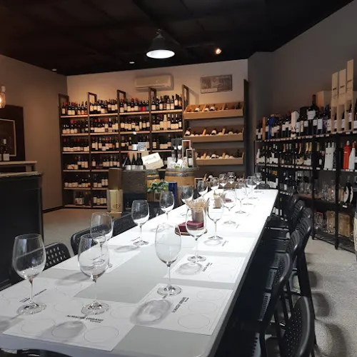 Almacén Urbano | Vinos - Tui