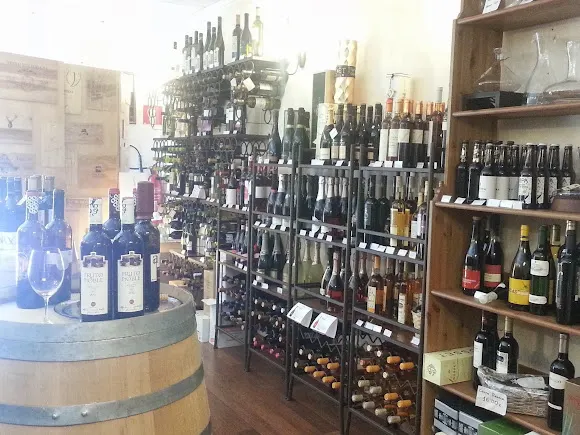 L'Alfàbia vinos y productos gourmet - Carcaixent