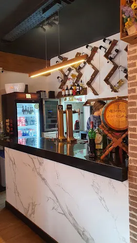 Salobre vinoteca gourmet - Gandia