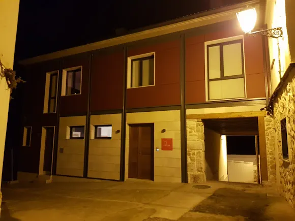 Restaurante Bodega en Peñafiel & Casas Rurales - MÉLIDA WINES - Penafiel